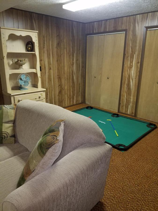 Saw Creek Cabin - Regent Hilltop Bushkill Exteriör bild