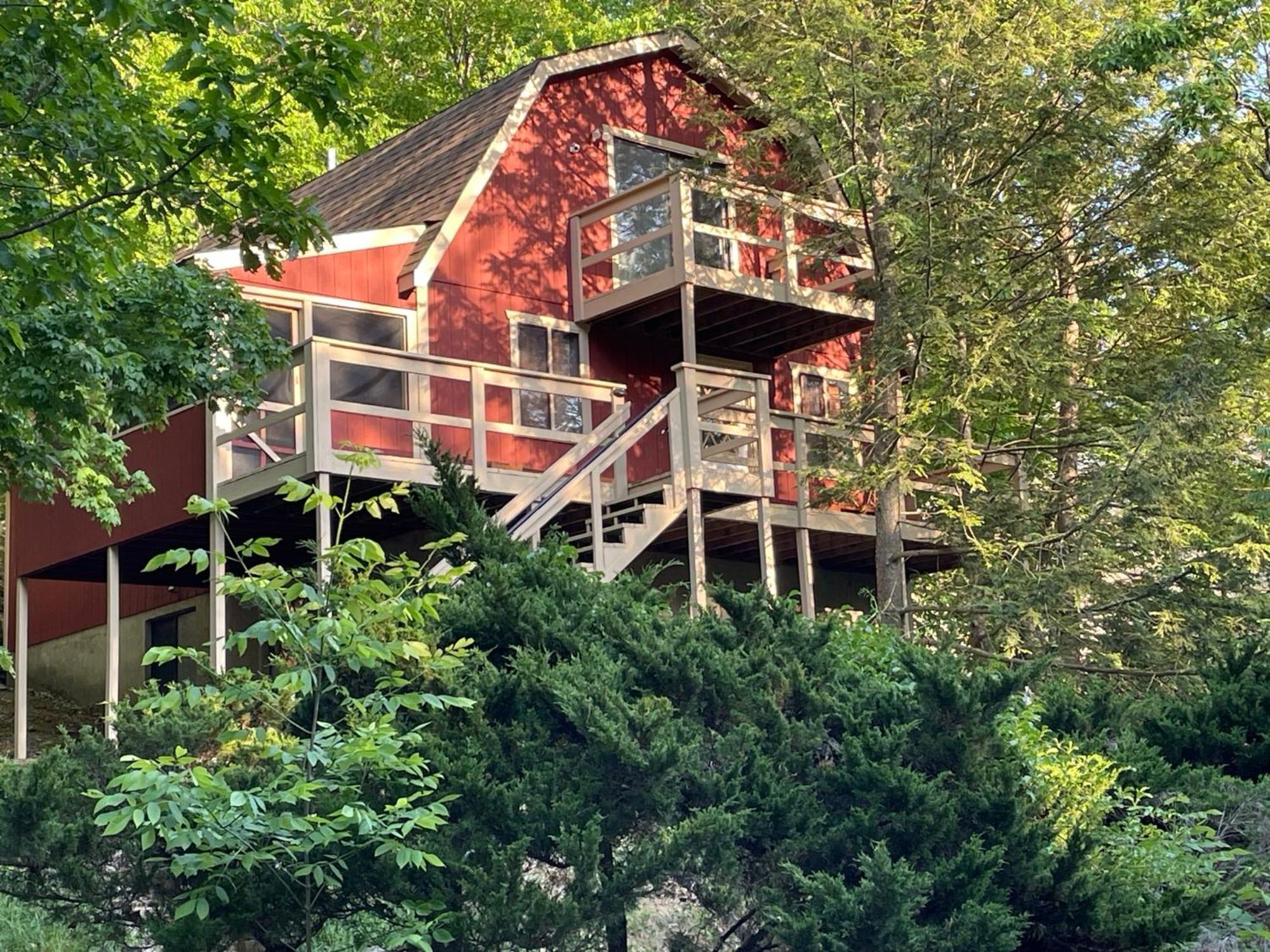 Saw Creek Cabin - Regent Hilltop Bushkill Exteriör bild