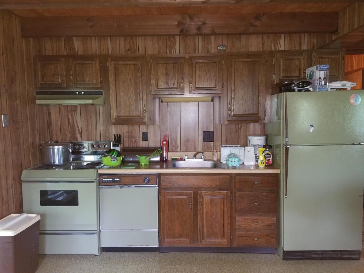 Saw Creek Cabin - Regent Hilltop Bushkill Exteriör bild